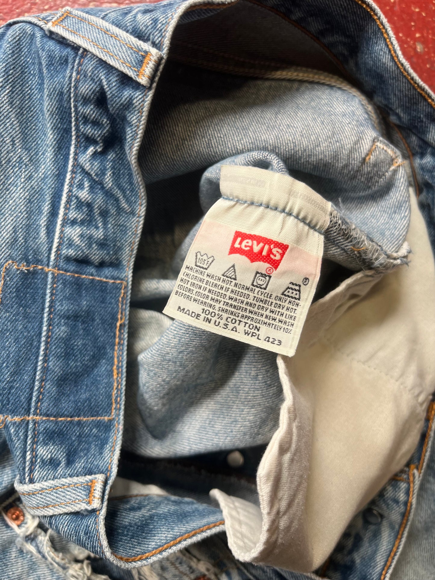 90s Levis 501s Jeans