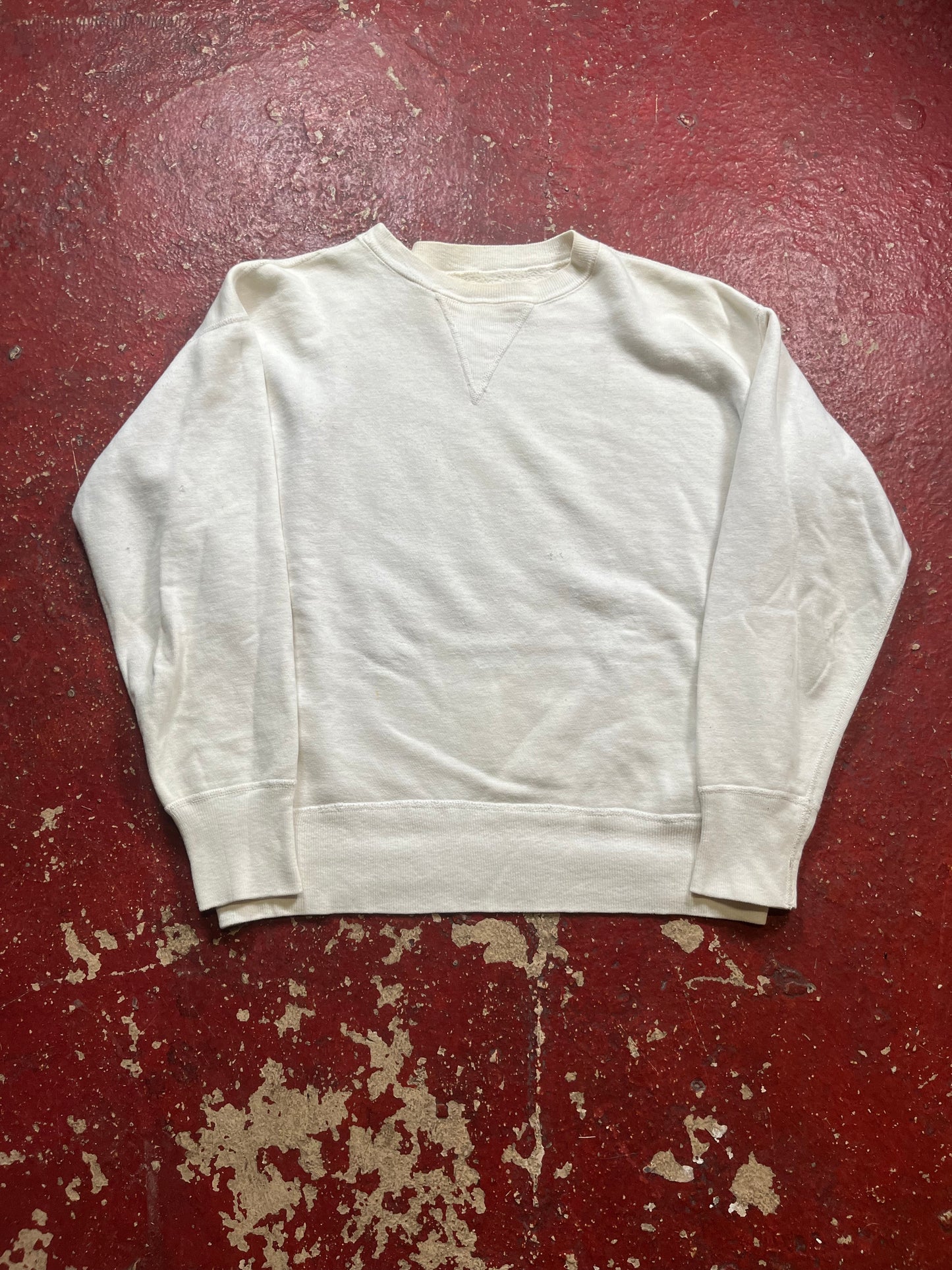 1950s Single V White Sweater