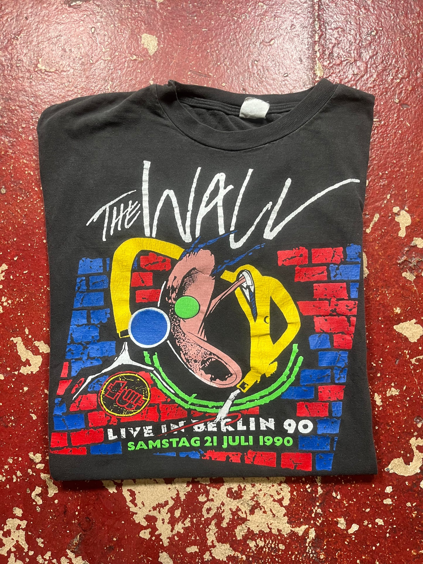 1990 Pink Floyd Berlin “The Wall” Tee