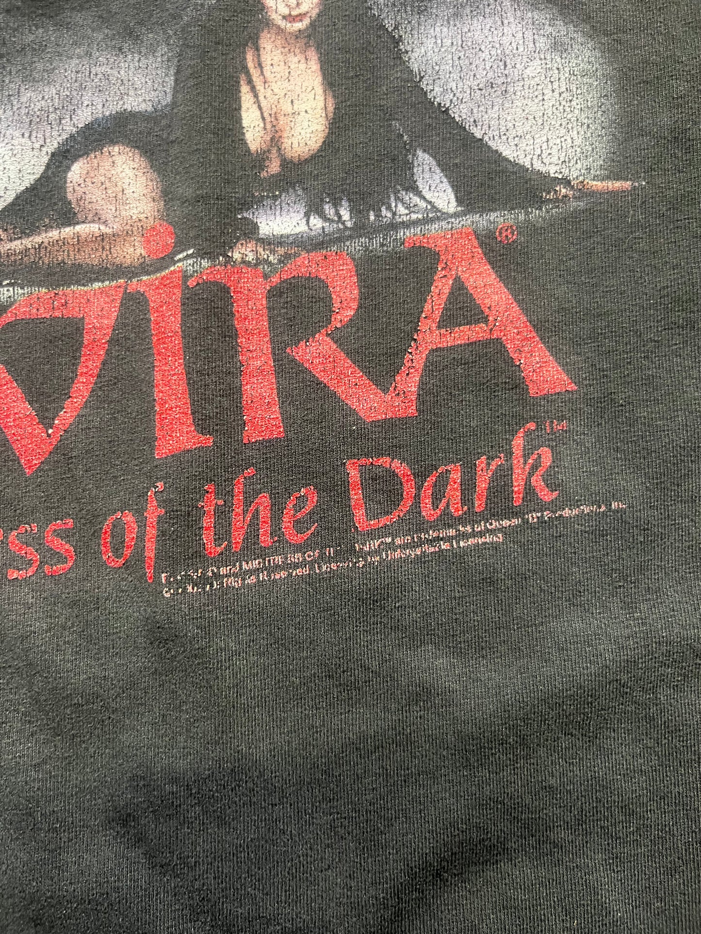 00s Elvira “Mistress Of The Dark” Tee