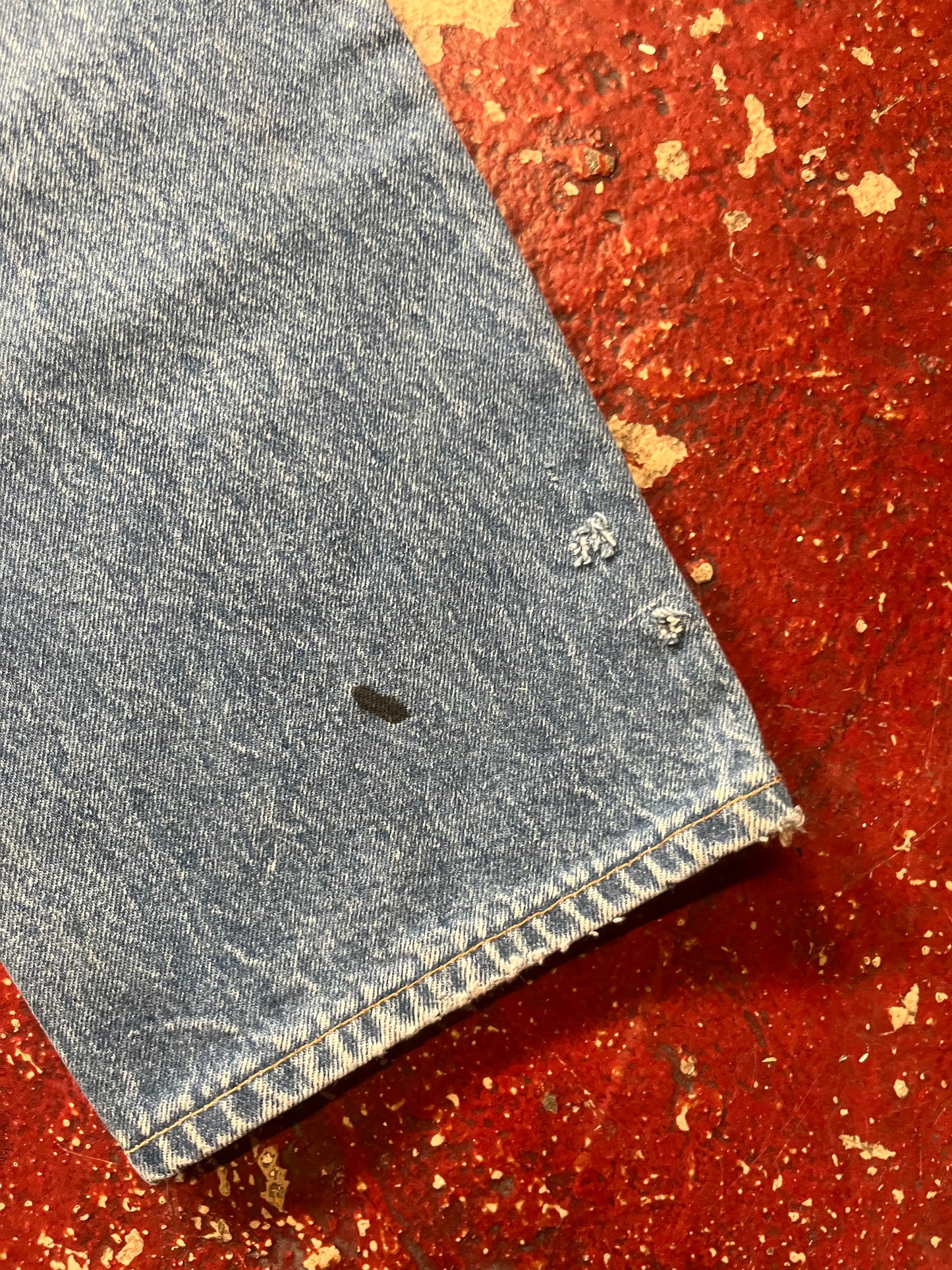 90s Levis 501s Jeans