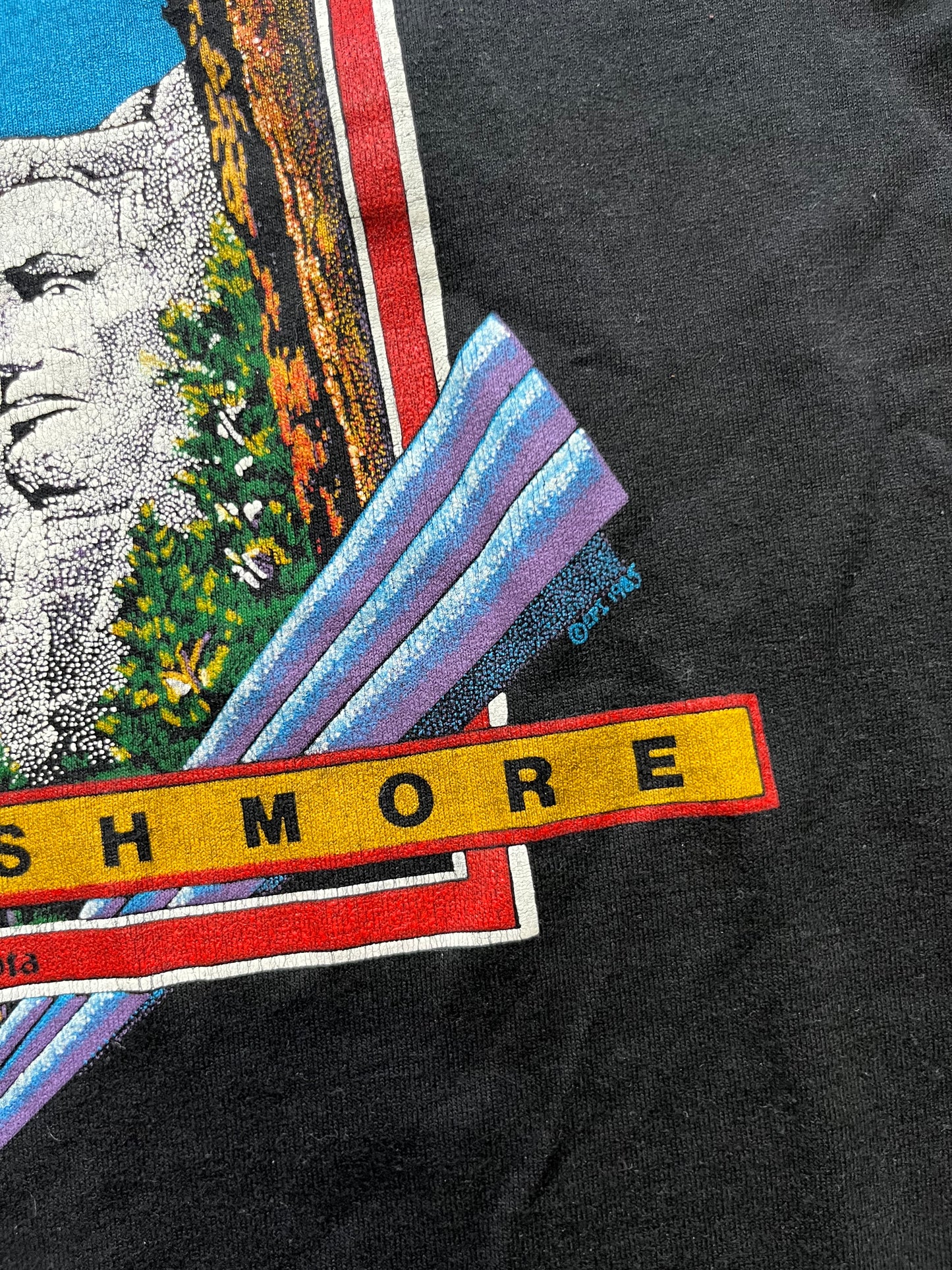 1985 Mount Rushmore Tee