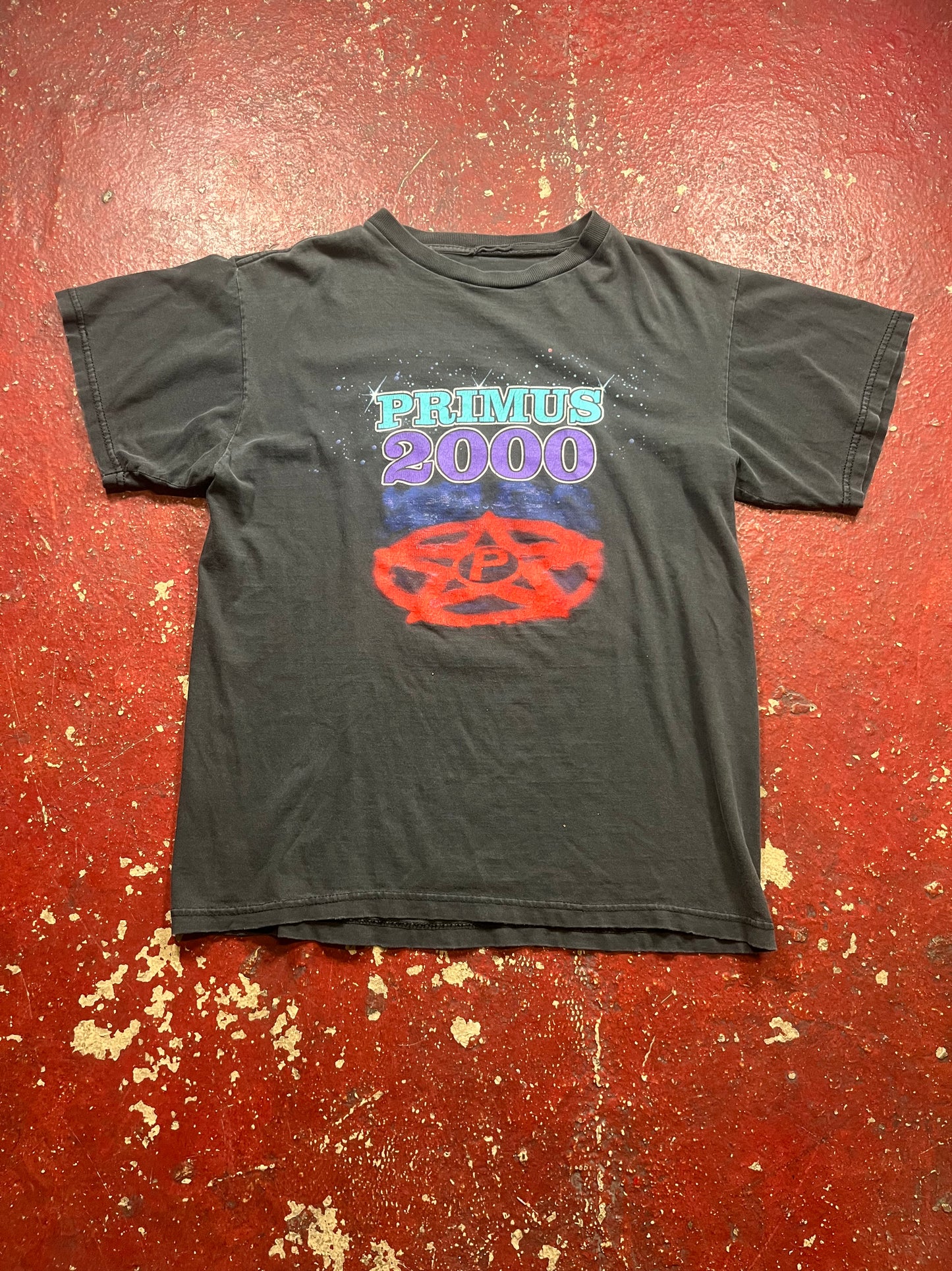 2000 Primus Tee