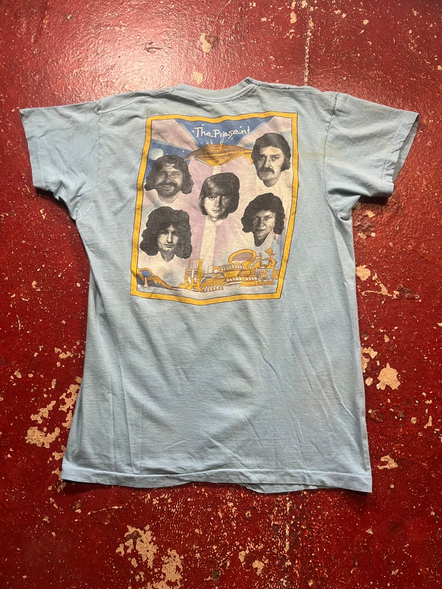 1983 Moody Blues “The Present” Tee