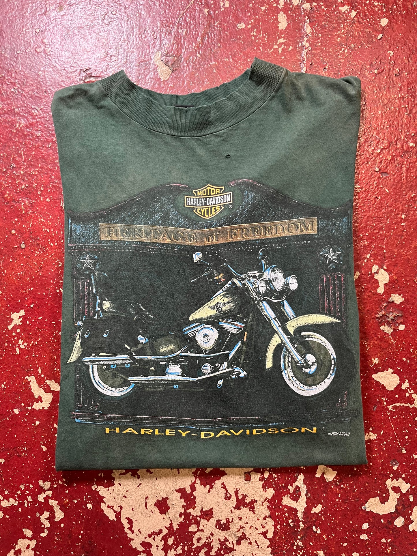 90s Harley Davidson “Heritage Of Freedom” Long Sleeve Shirt