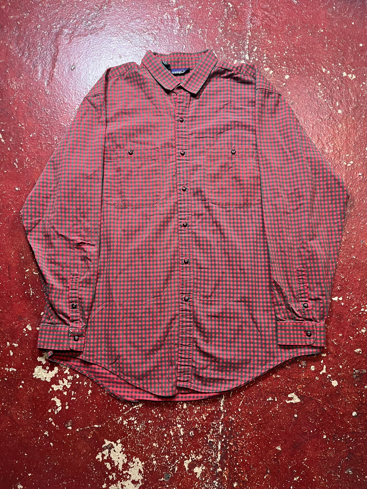 90s Patagonia Red & Green Button Up Shirt