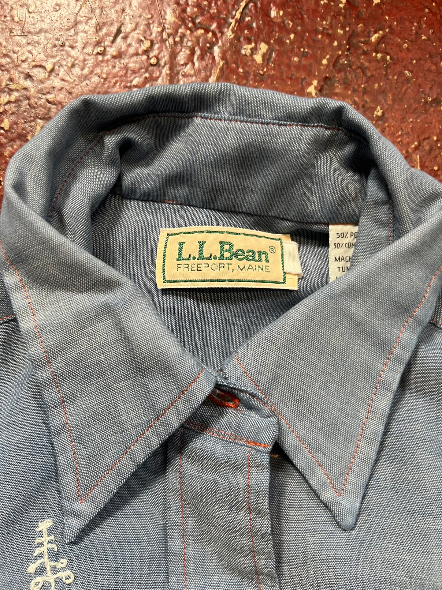 80s/90s LL Bean Cave Drawings Chambray Long Sleeve Shirt
