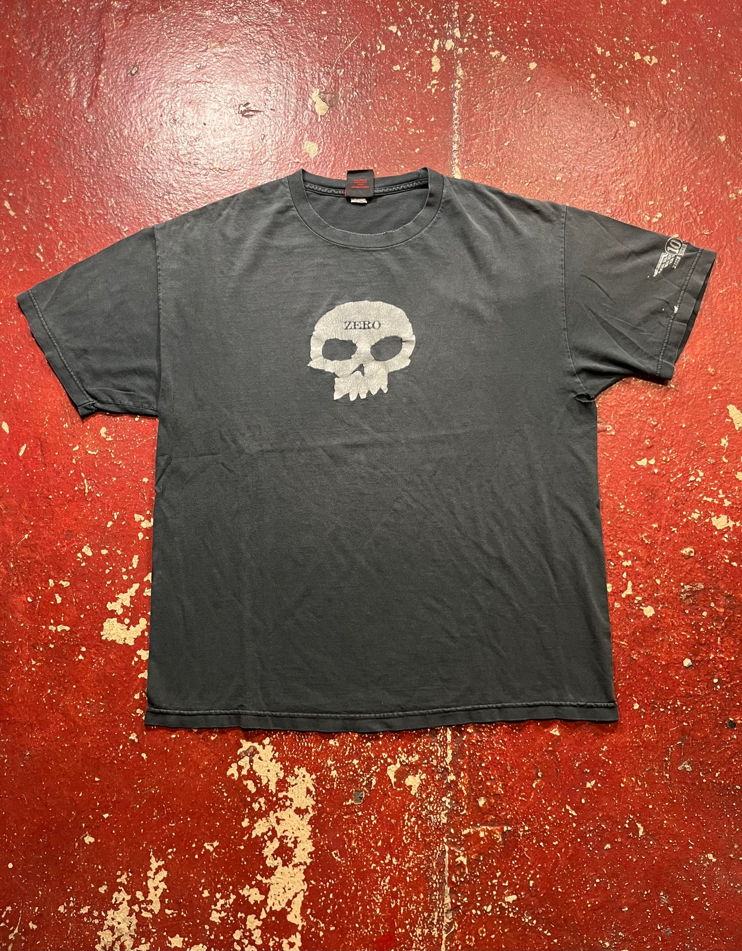 2006 Zero Skateboards Tee