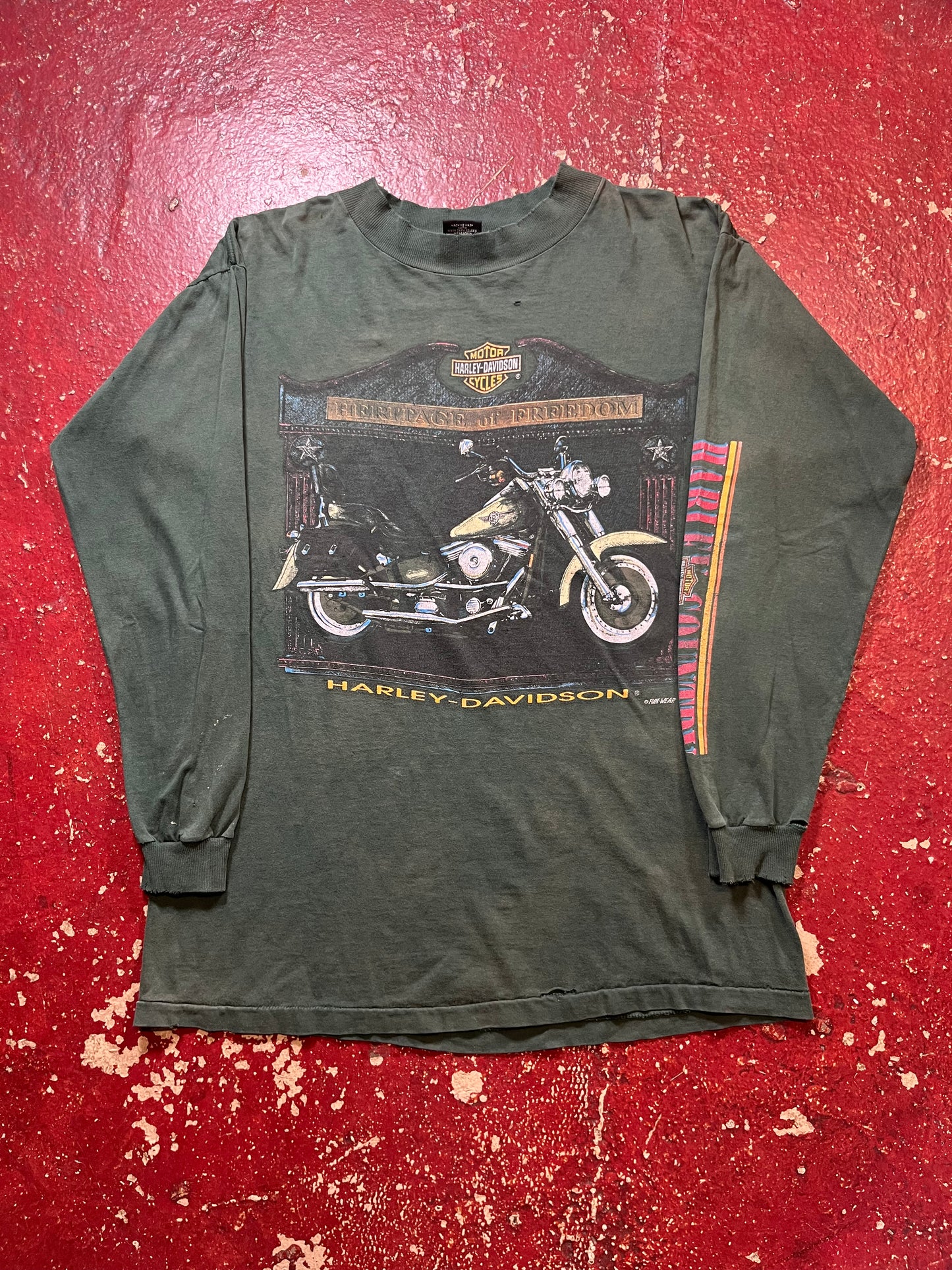 90s Harley Davidson “Heritage Of Freedom” Long Sleeve Shirt