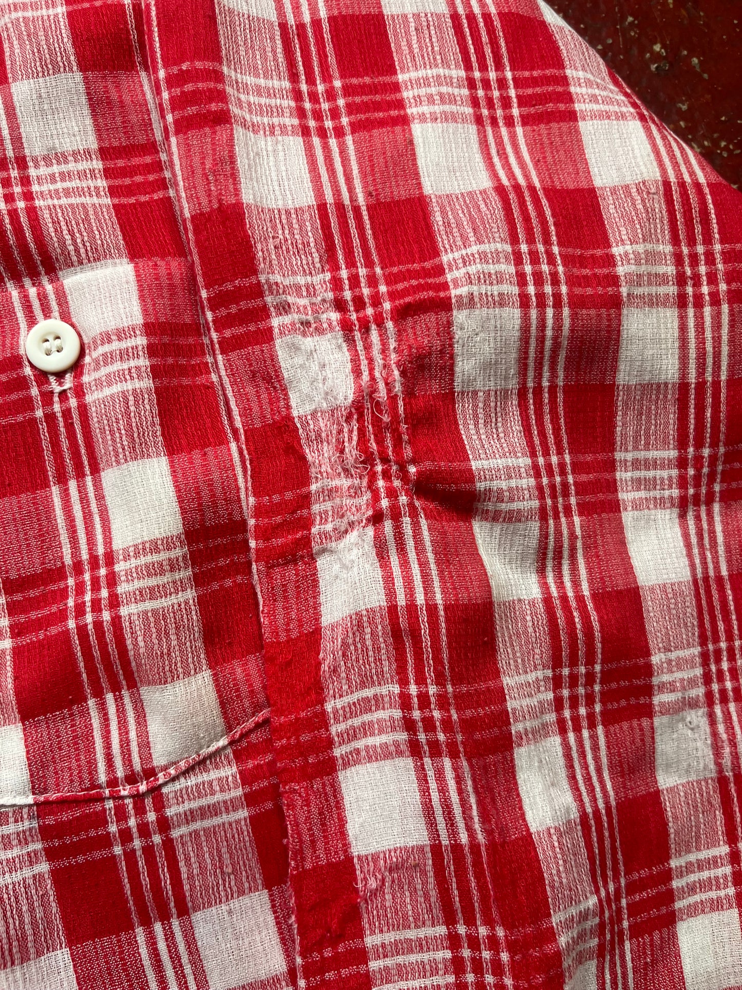 70s Van Heusen Tapered Long Sleeve Button Up Shirt