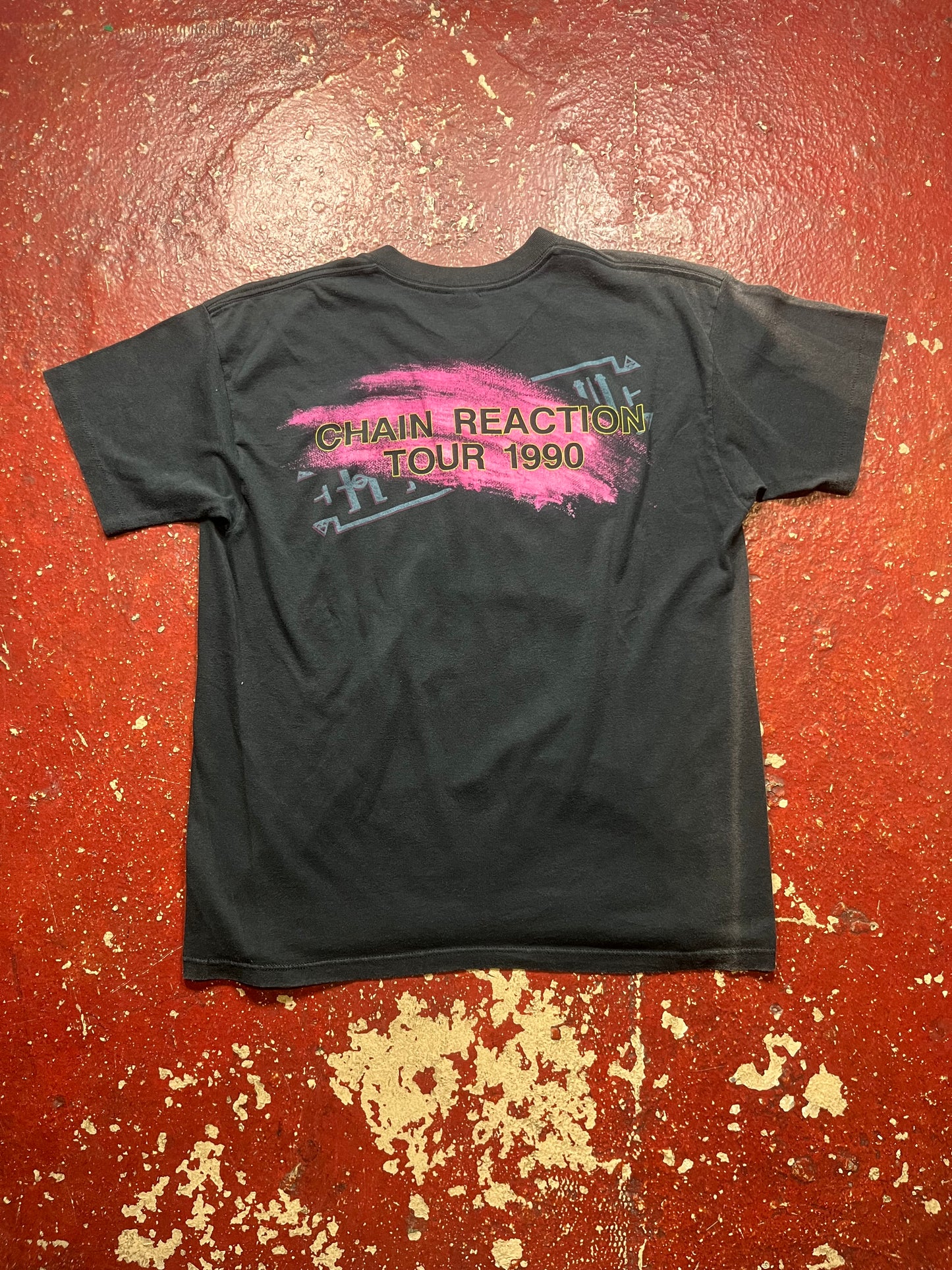 1990 Harlow “Chain Reaction” Tee