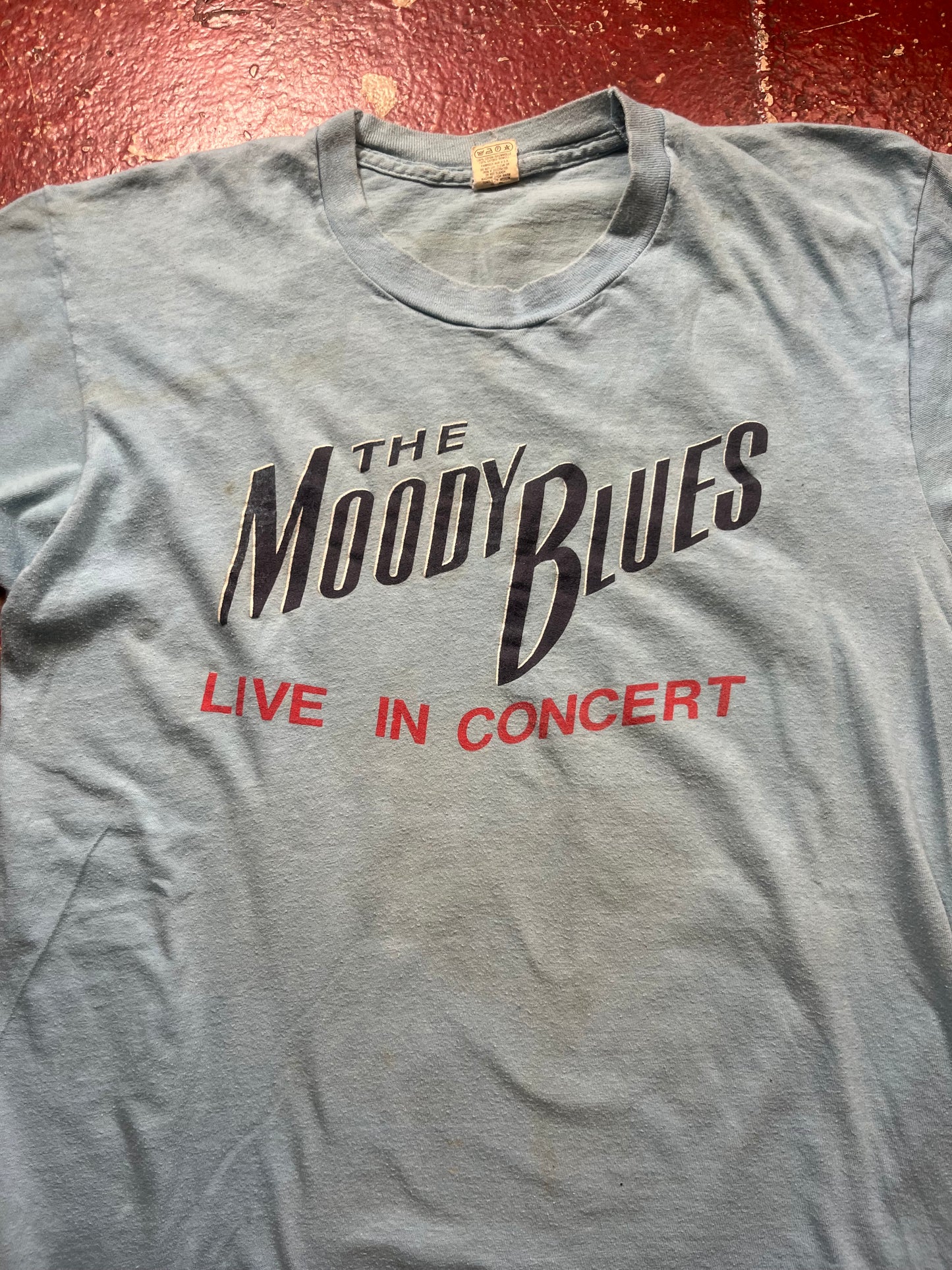 1983 Moody Blues “The Present” Tee
