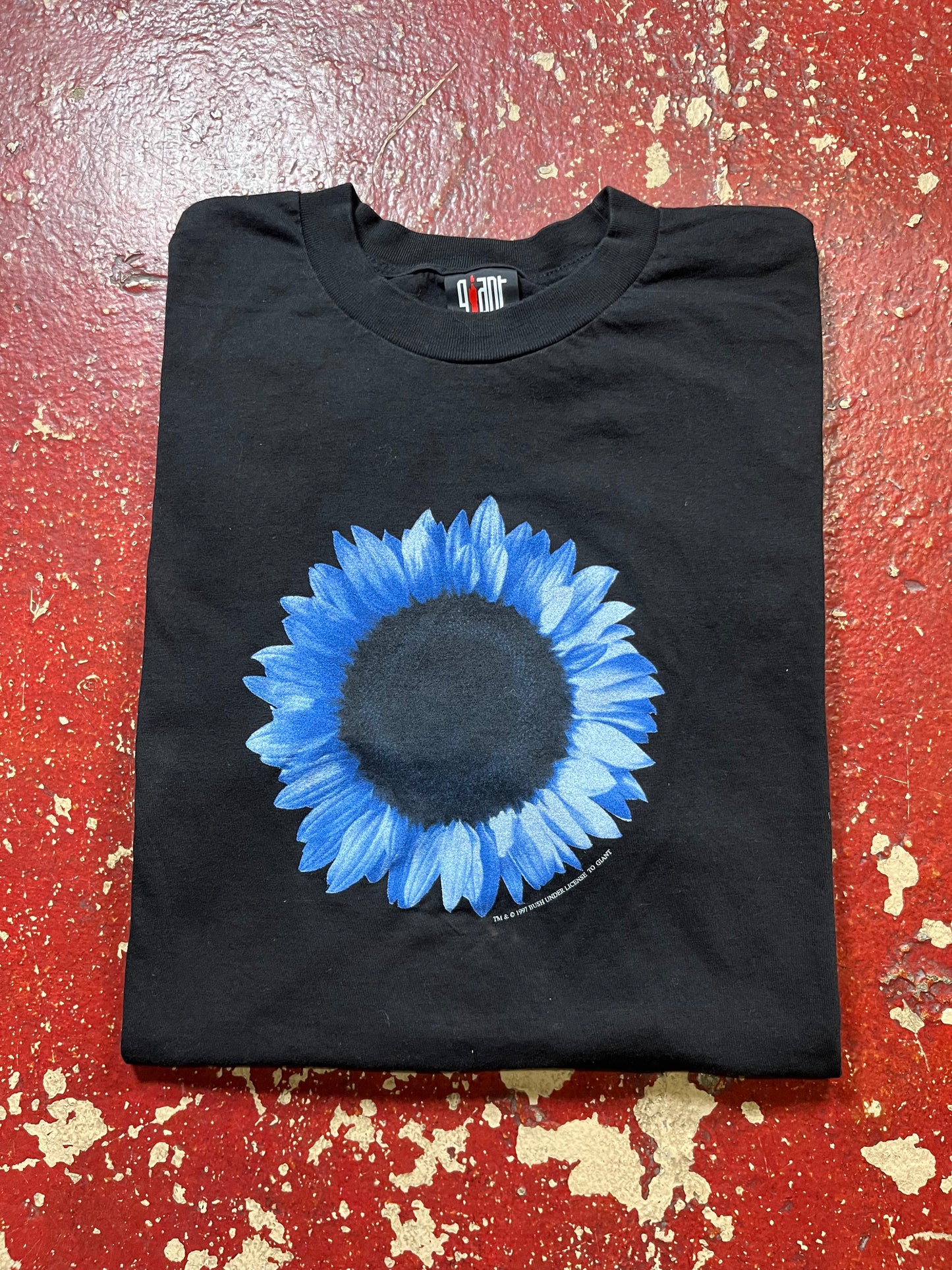 1995 Bush “Razorblade Suitcase” Tee