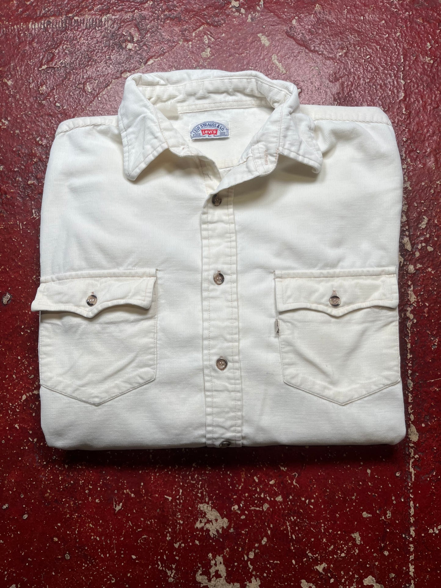 70s Levis White Corduroy Long Sleeve Button Up Shirt