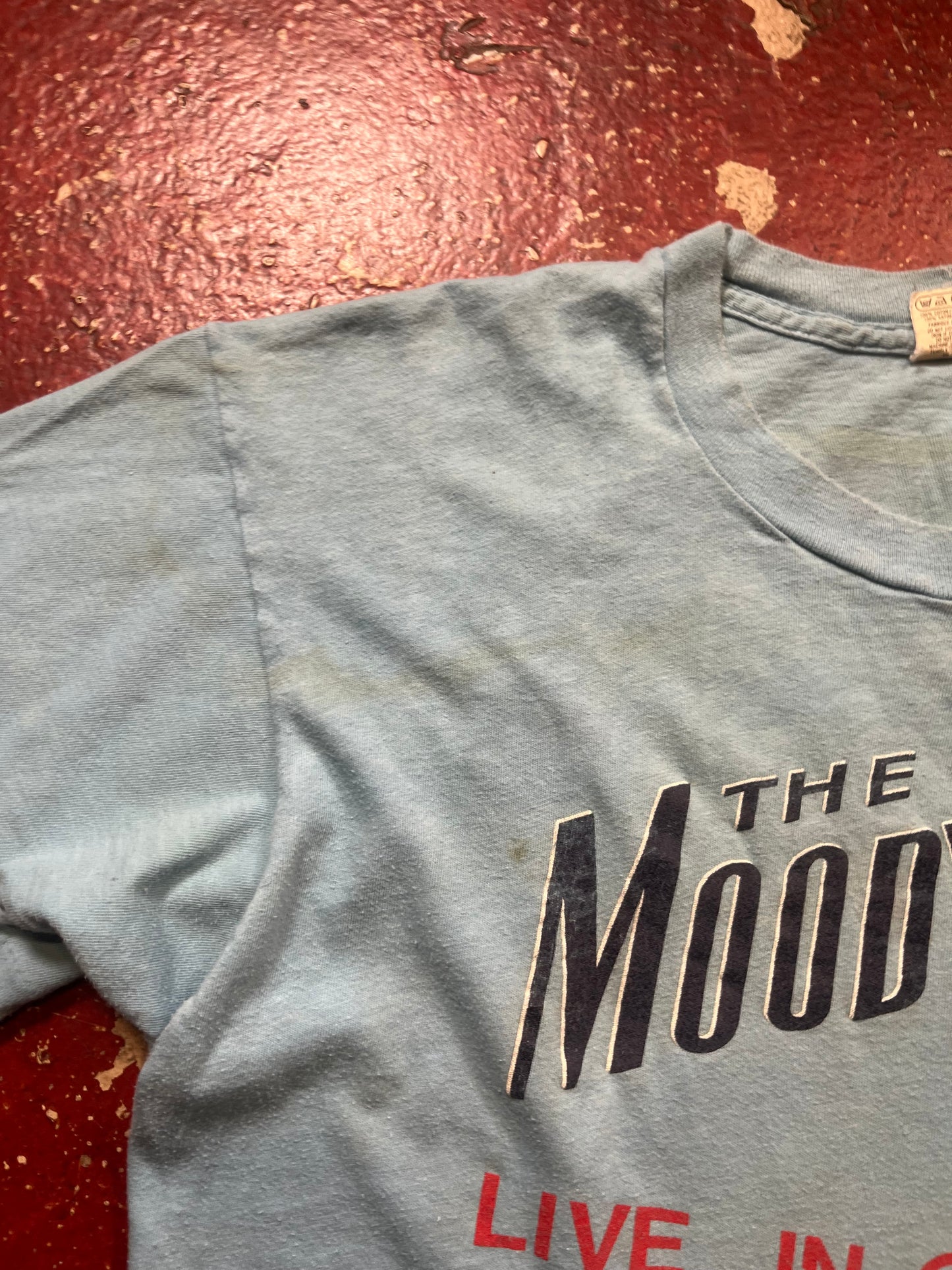 1983 Moody Blues “The Present” Tee