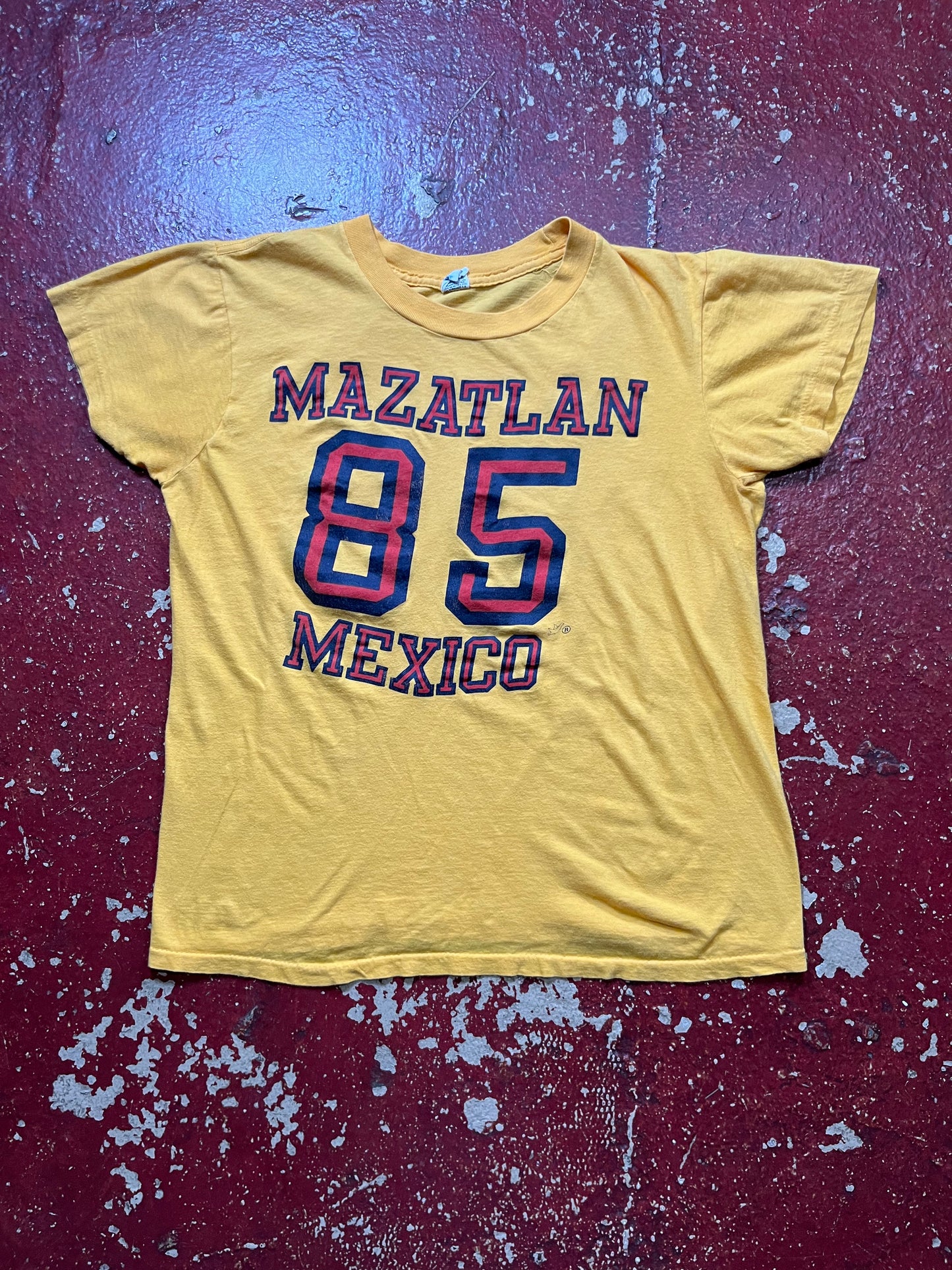 1985 Mazatlan Mexico Tee