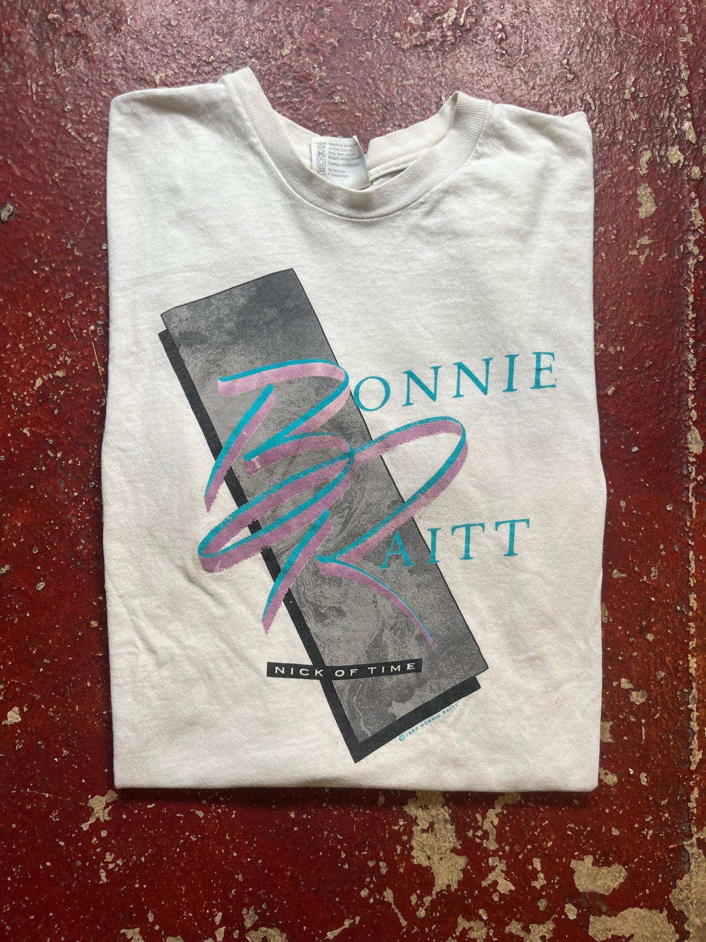 1989 Bonnie Raitt “Nick Of Time” Tee