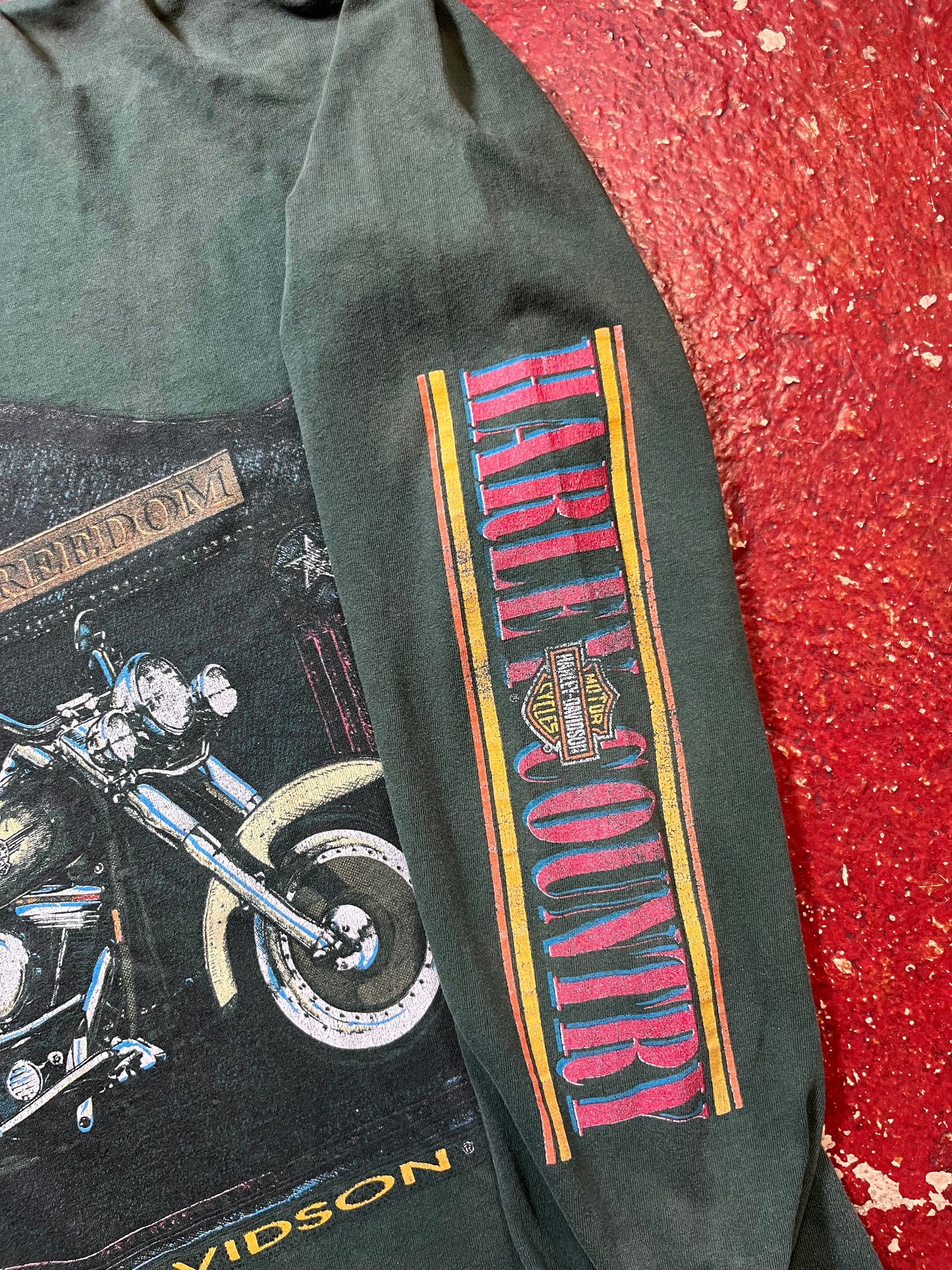 90s Harley Davidson “Heritage Of Freedom” Long Sleeve Shirt