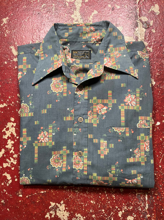 70s Towncraft Floral Long Sleeve Button Up Shirt