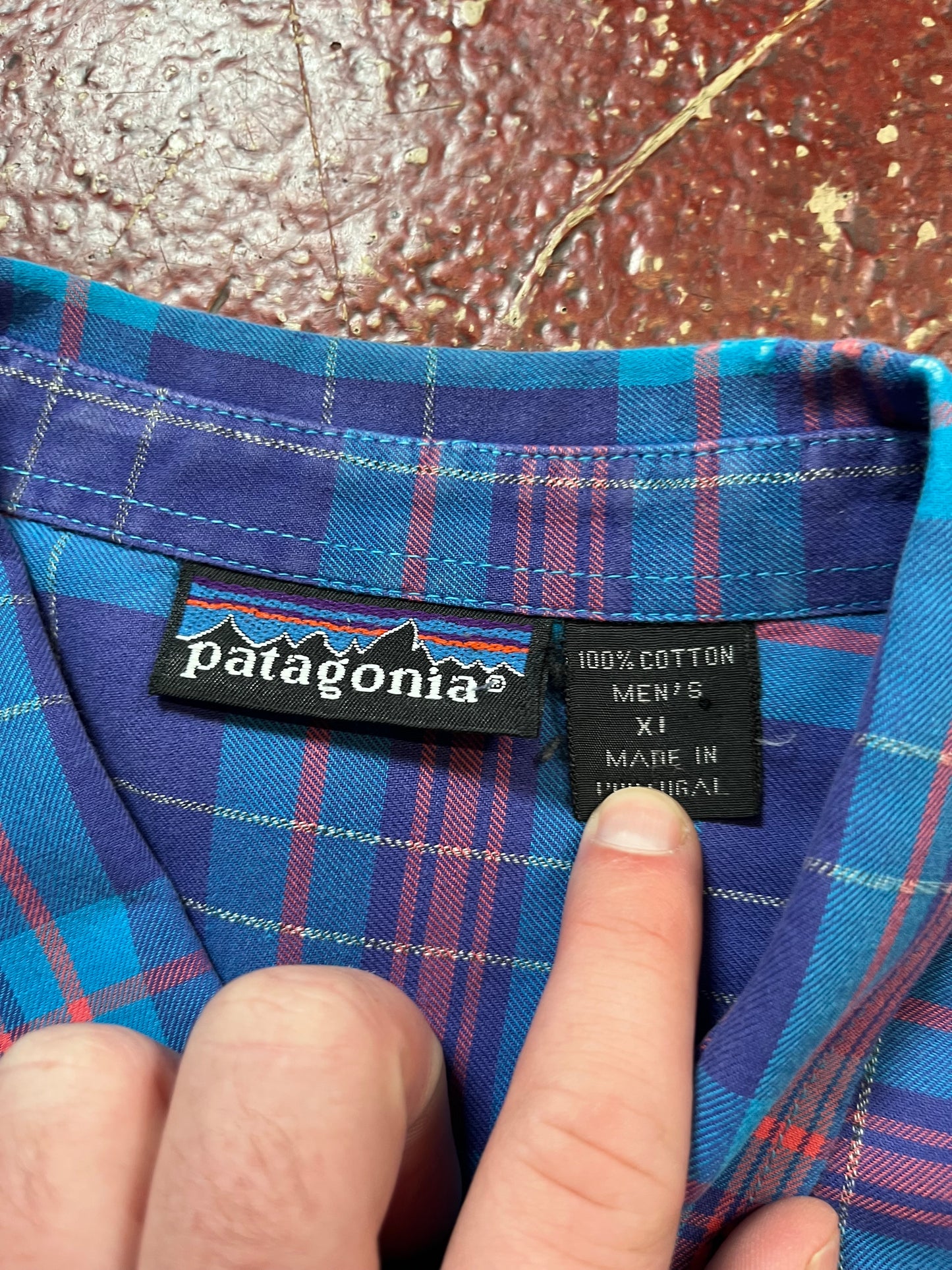 90s Patagonia Purple & Pink Long Sleeve Shirt