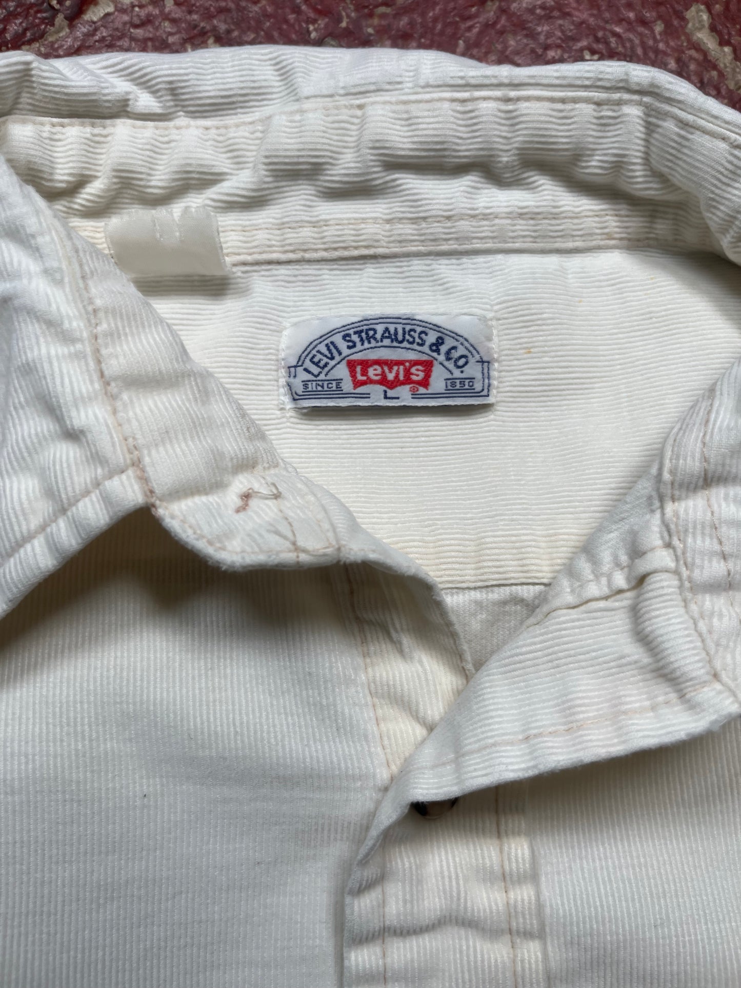 70s Levis White Corduroy Long Sleeve Button Up Shirt