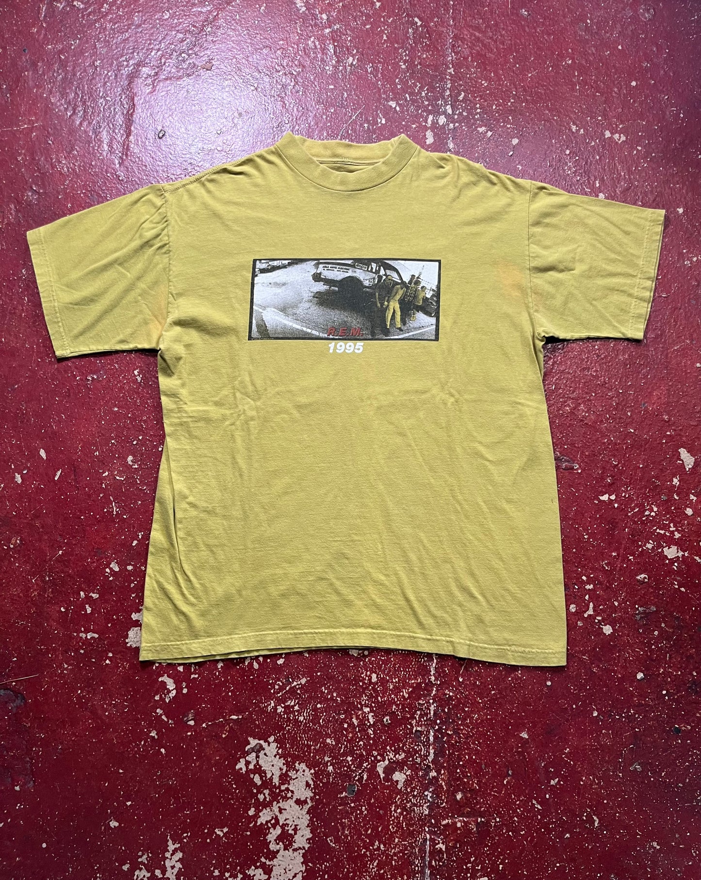 1995 REM Tee