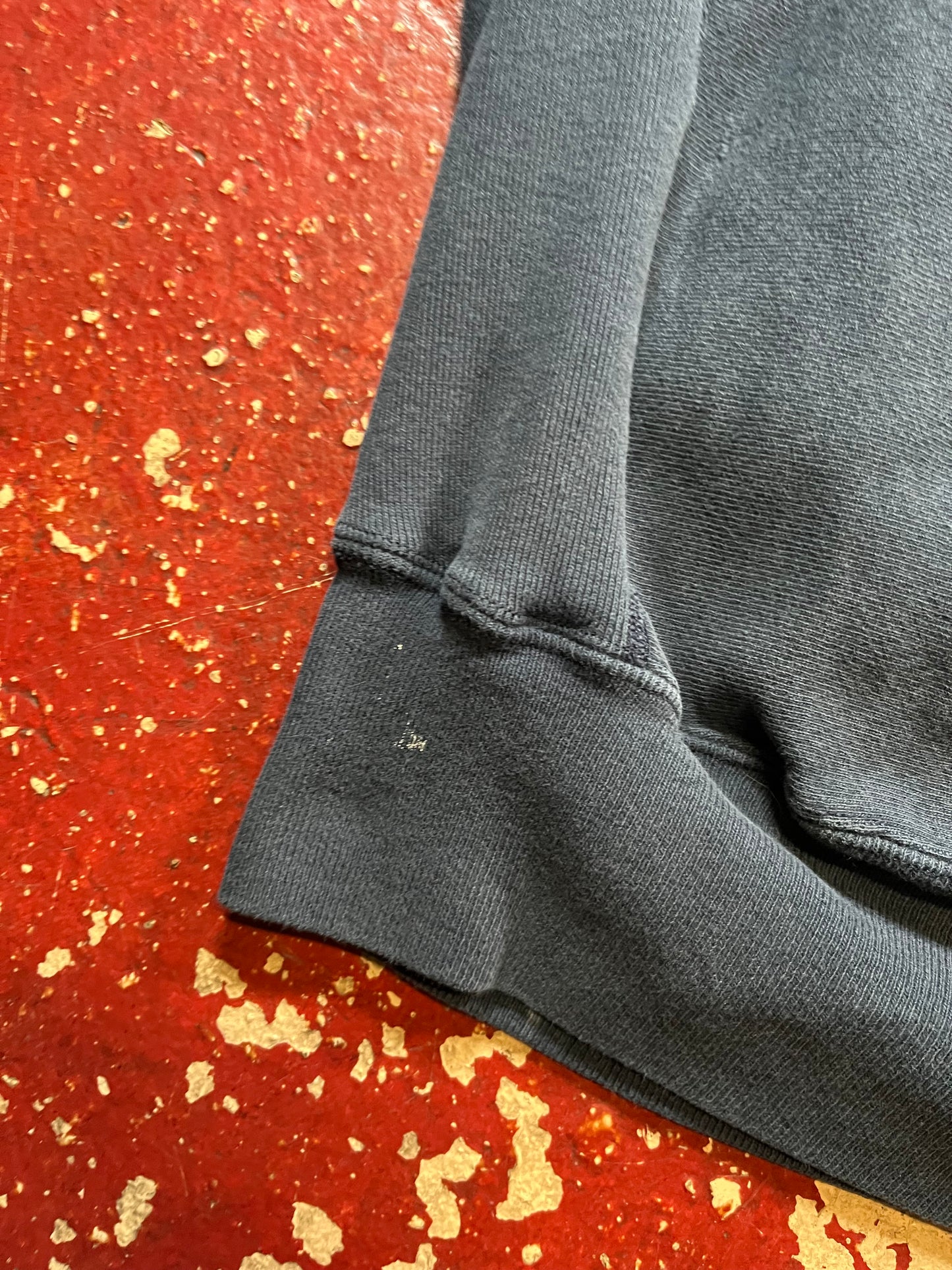 90s Champion Reverse Weave University Of New Hampshire Crewneck