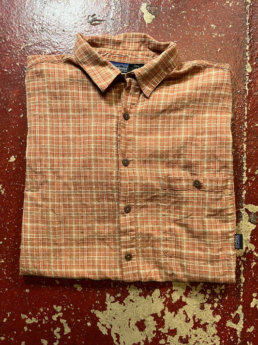 90s Patagonia Woven Orange Short Sleeve Button Up Shirt