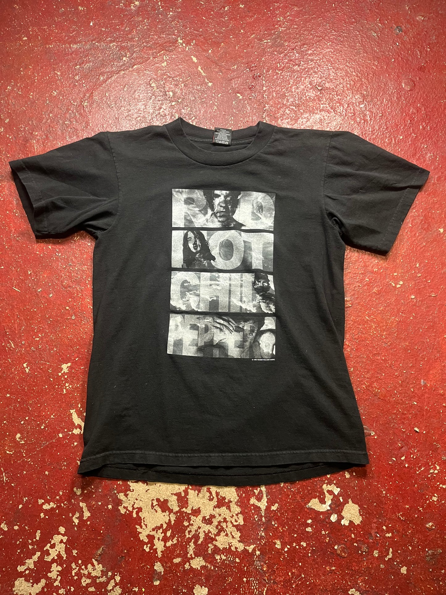 1999 Red Hot Chili Peppers “Californication” Tee