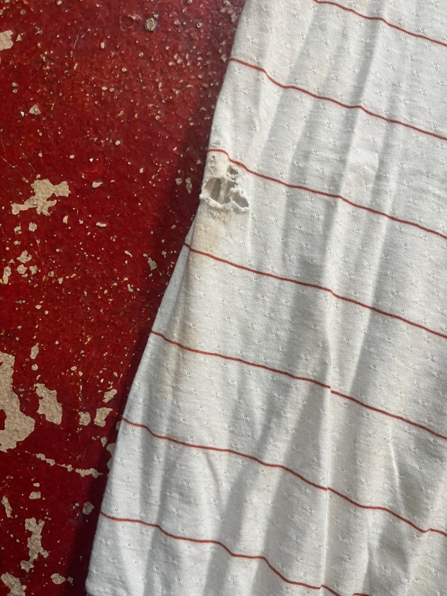 70s White & Red Striped Tapered Shirt