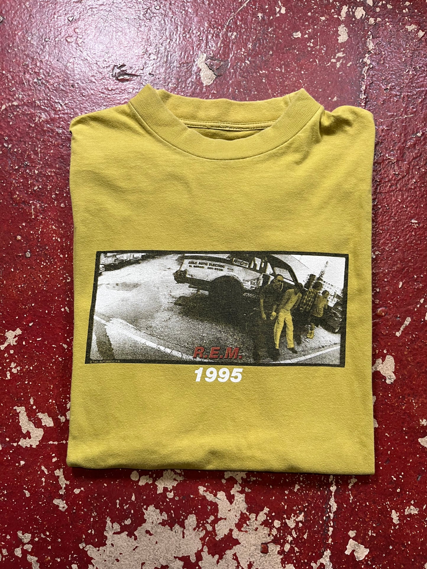 1995 REM Tee