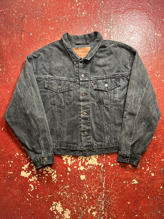 90s 70598 Levi’s Black Denim Jacket