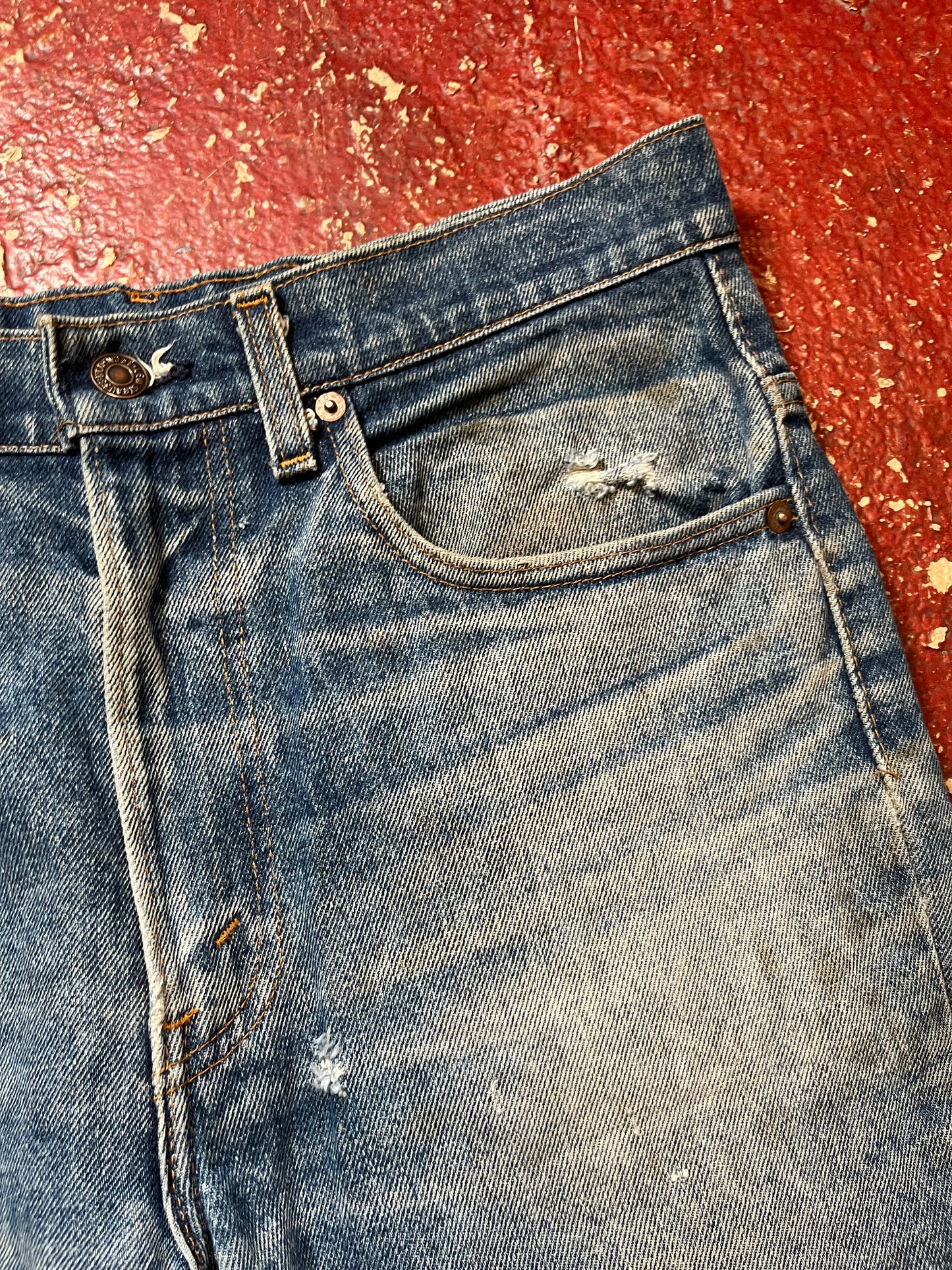 80s Levi’s 517s Jeans