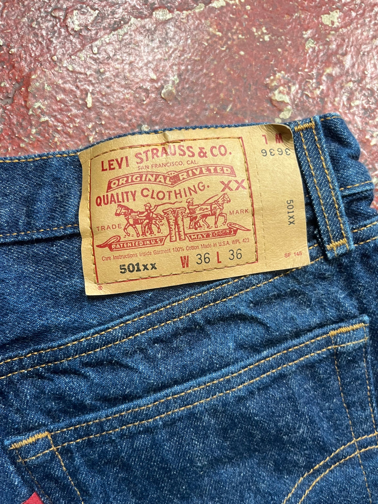 90s Levis 501s Jeans