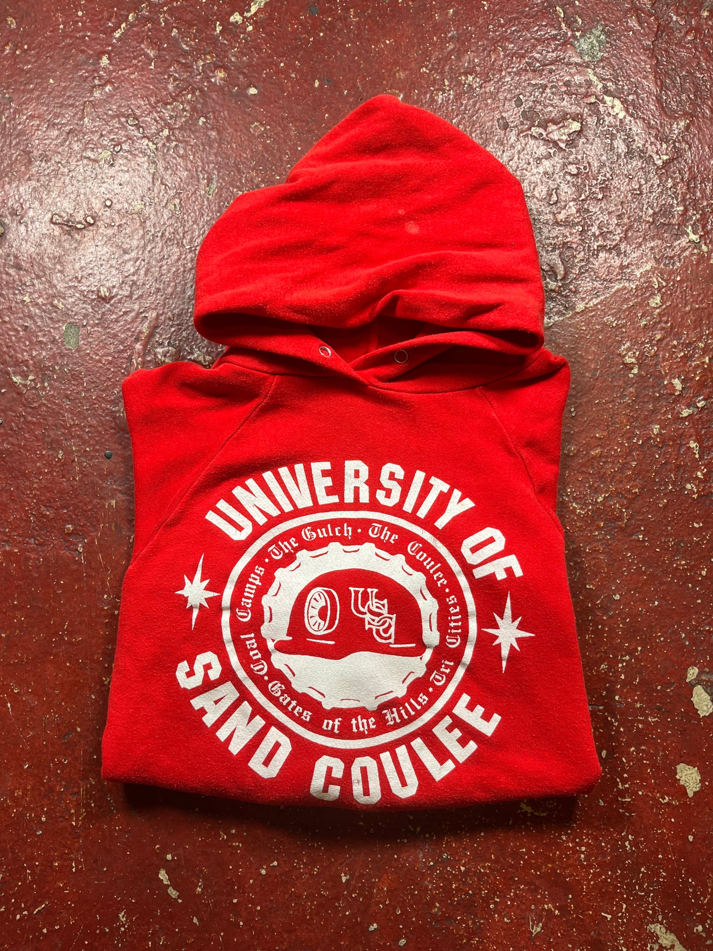 70s University Of Sand Coulee Hoodie