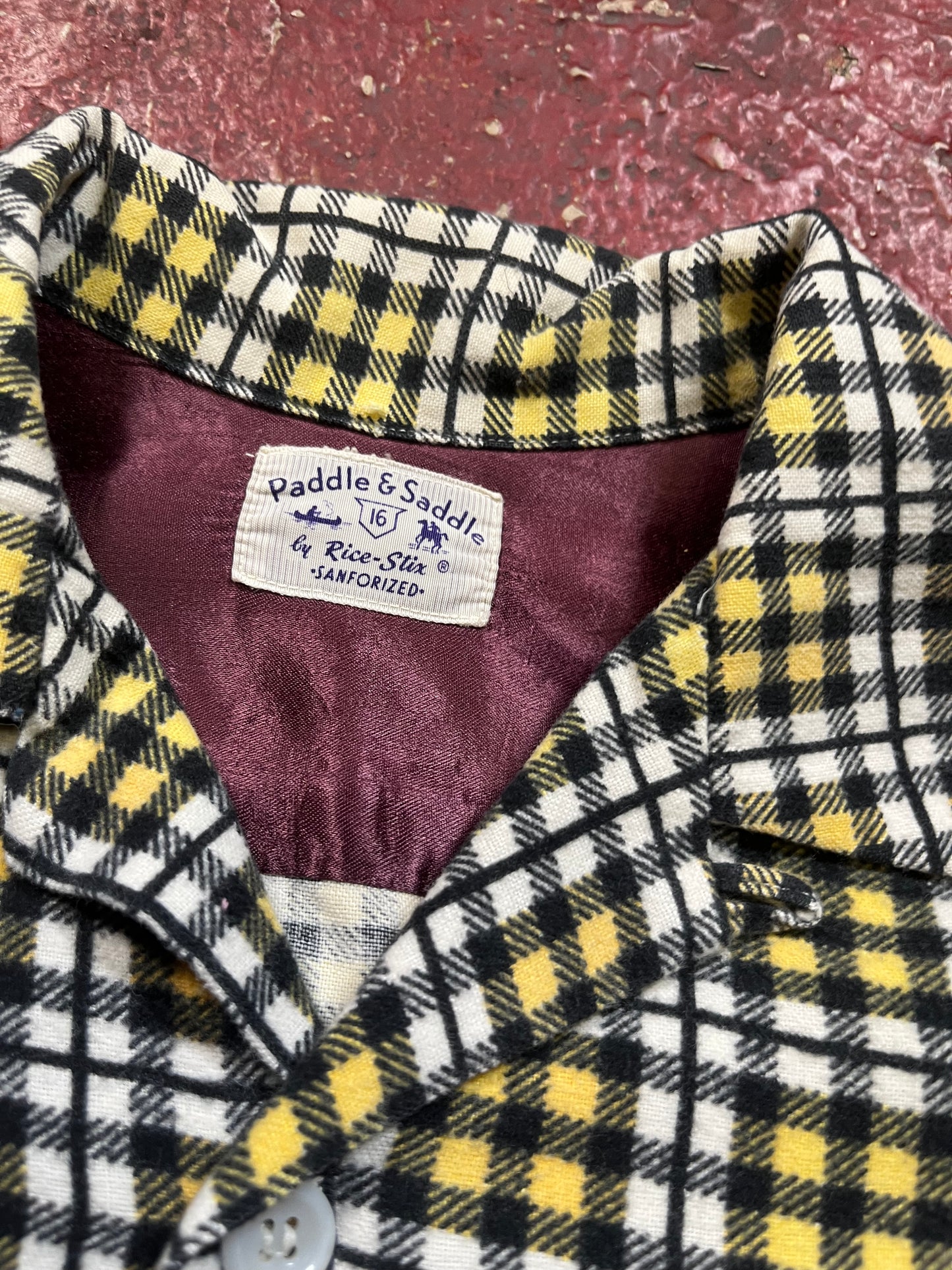 50s Paddle & Saddle Loop Collar Flannel
