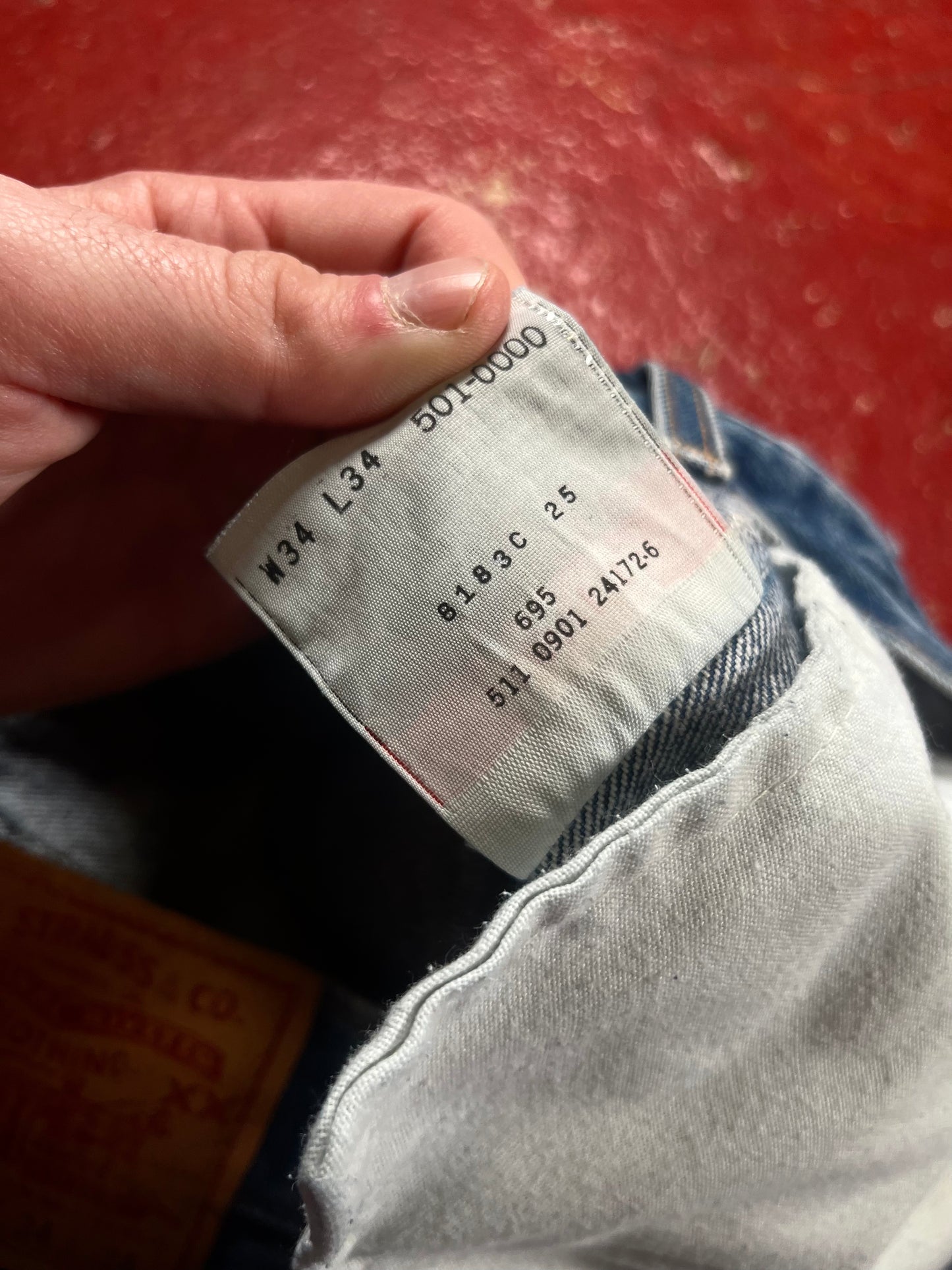 90s Levis 501s Jeans (32 Waist)